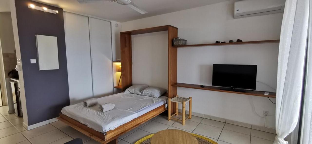Studio Unless Summer - Saint Gilles Les Bains Екстер'єр фото