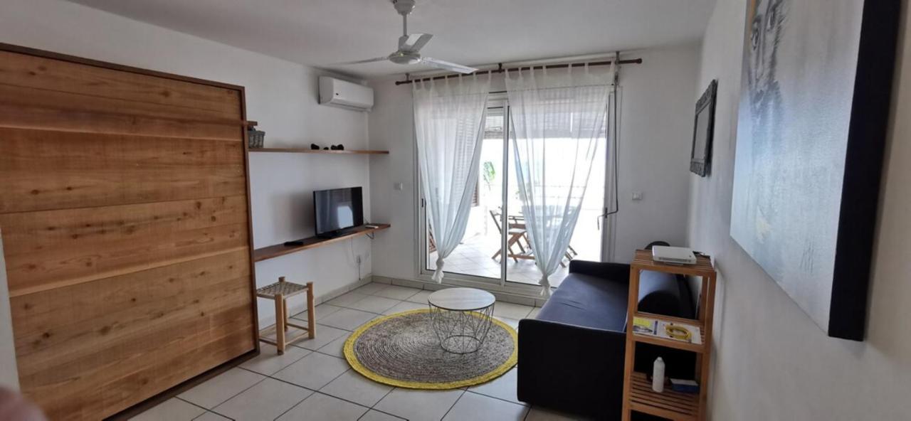 Studio Unless Summer - Saint Gilles Les Bains Екстер'єр фото